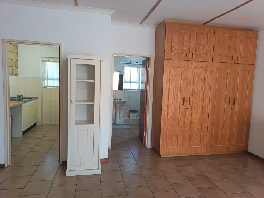 To Let 1 Bedroom Property for Rent in Ferreira Town Eastern Cape